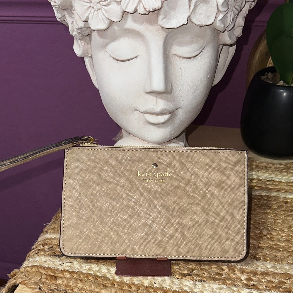 Kate Spade Beige Leather Wristlet
